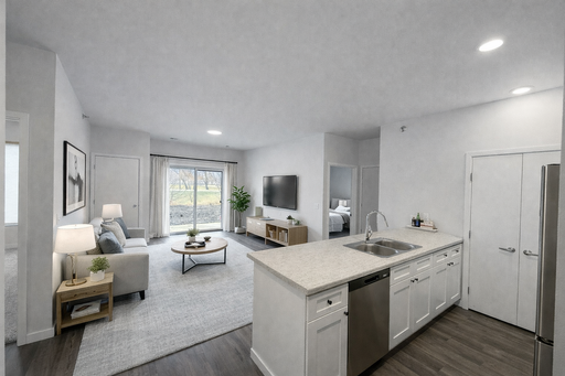 1004 9th St W #207