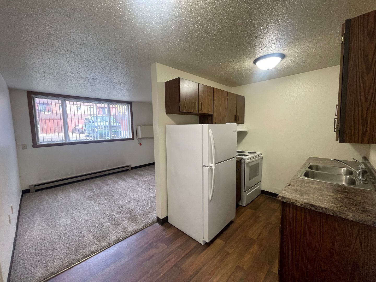 Fargo Apartment: 2601 14th St S