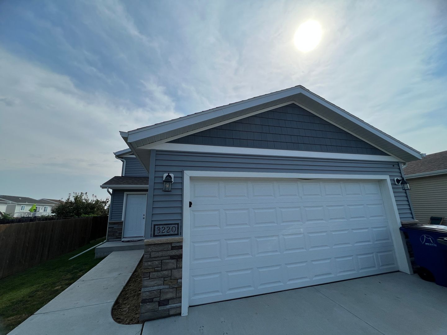 Moorhead House: 3220 31st St S