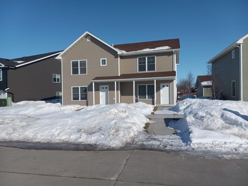 834 Thames Ct – photo 1