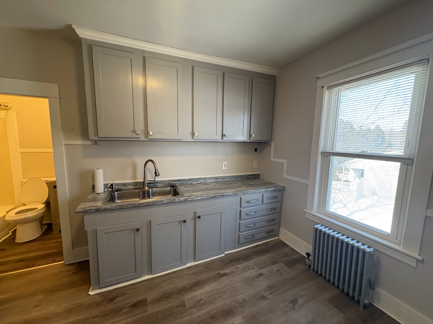 Dudley Apartment: 47 Dudley Hill Rd