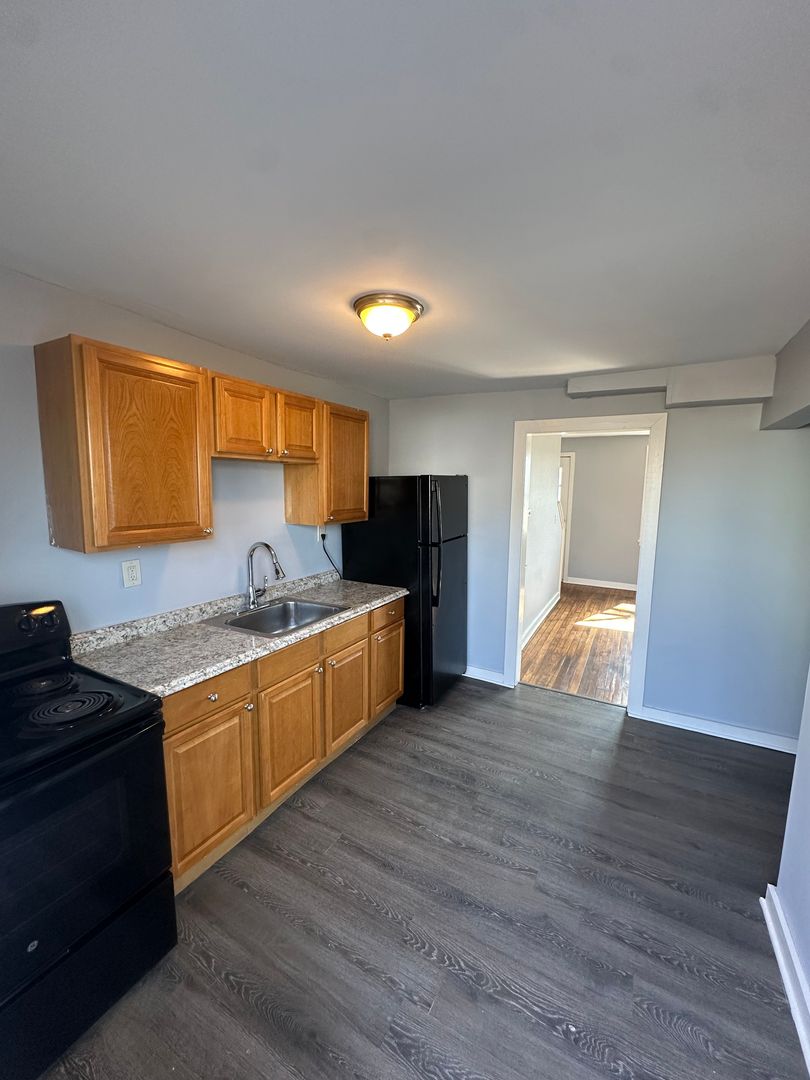 Tonawanda Apartment: 65-71 Cobb Street