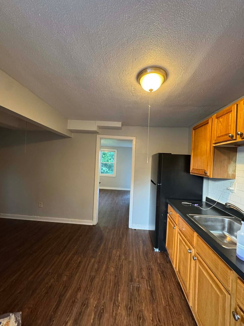 Tonawanda Apartment: 101-111 Blackmore Street