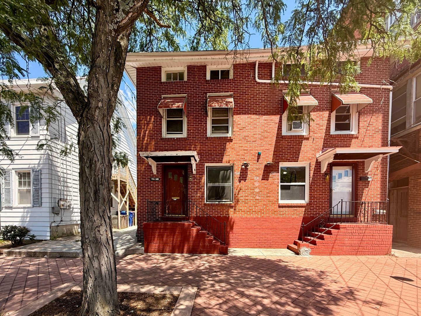 Millville Apartment: 26-28 E Pine St.