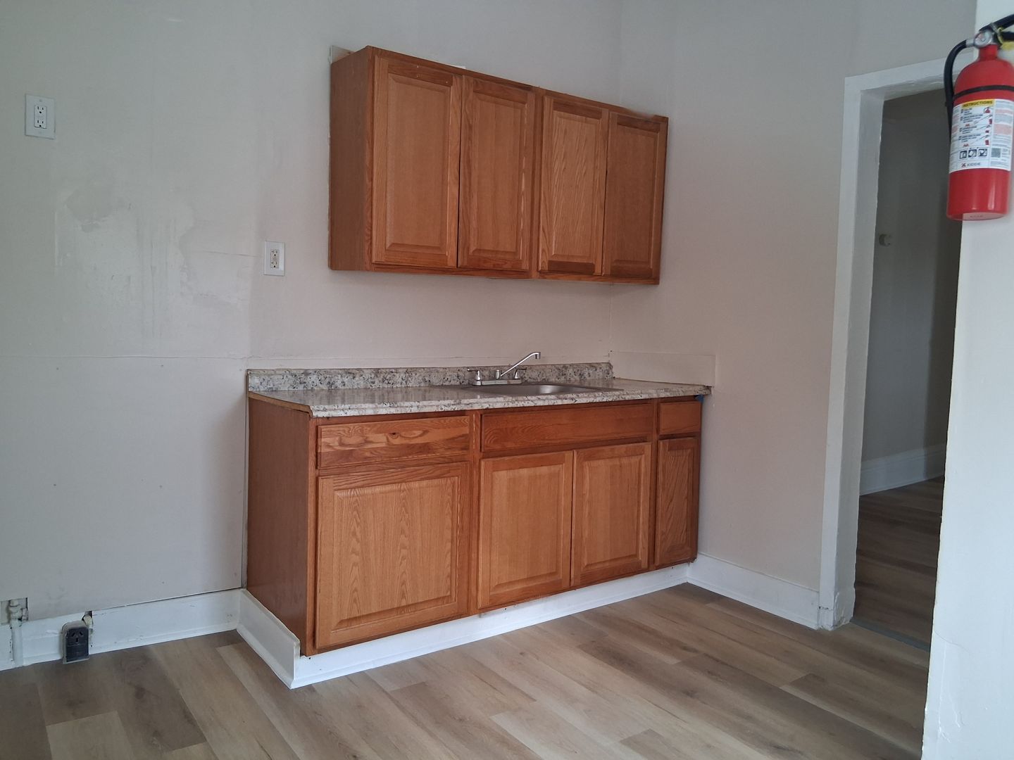 Bridgeton Apartment: 58 Division St.