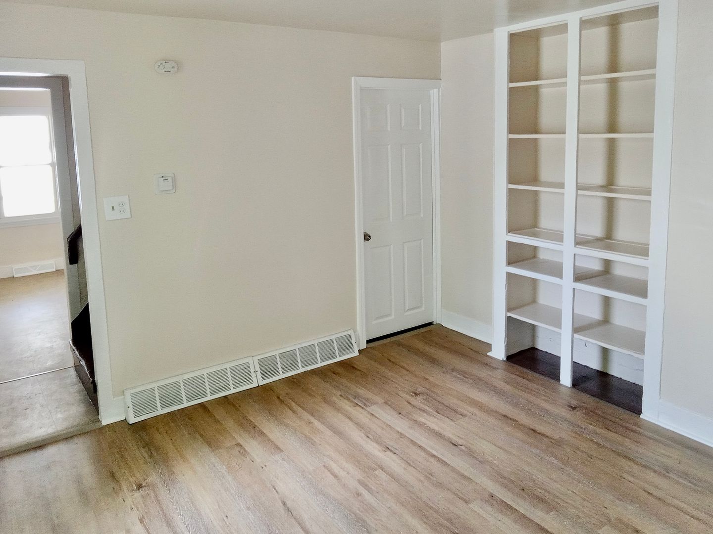 Bridgeton Apartment: 181 Vine