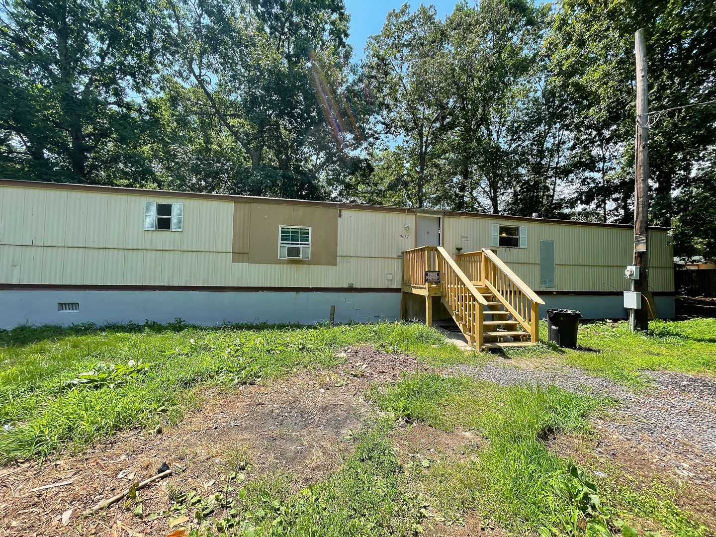 Commercial Twp House: 7637 Joseph St