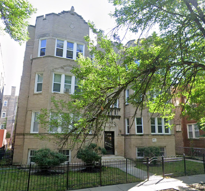 HUGE GORGEOUS and VINTAGE 3BED/2BATH!! – photo 1