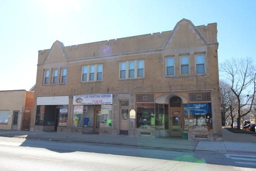Versatile Commercial Space in Portage Park / Dunning – photo 1