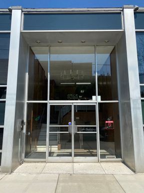 Private and Affordable Office Space w/Opportunity to Expand – photo 1