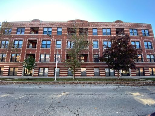 Beautiful Rehabbed Condo Quality Unit with Central HVAC, In Unit Laundry, Private Balcony – photo 1