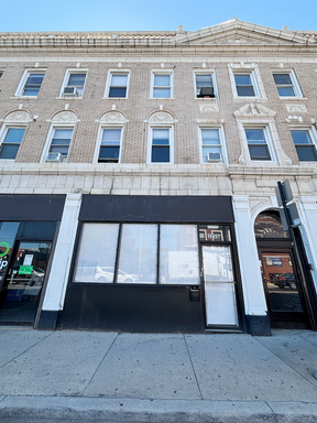 High-Visibility Storefront at Pulaski & Milwaukee | Flexible Layout + Expansion Potential – photo 1