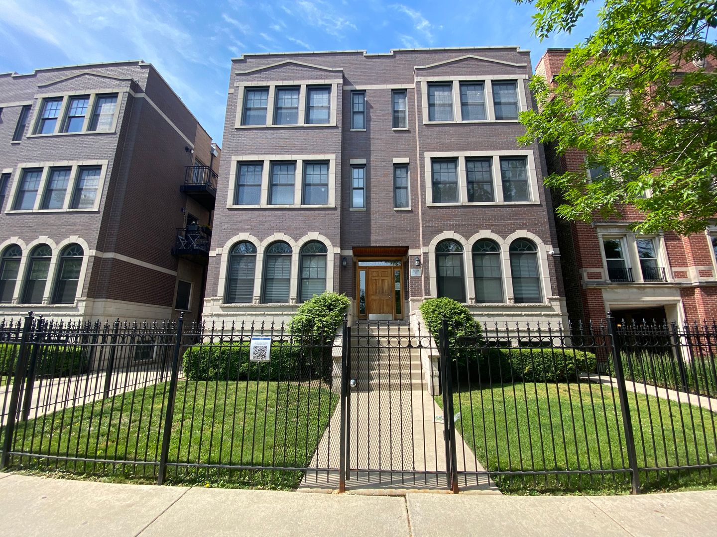 Chicago Apartment: 1522-28 W. Greenleaf