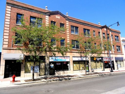 Gut Rehab Studio! Granite & Stainless Kitchen! Hardwood Throughout! Steps From Transportation, Dining, & Shopping!