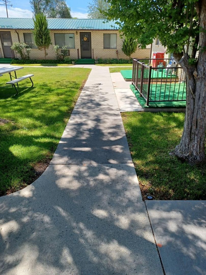 South Downey Apartments 3 of 5
