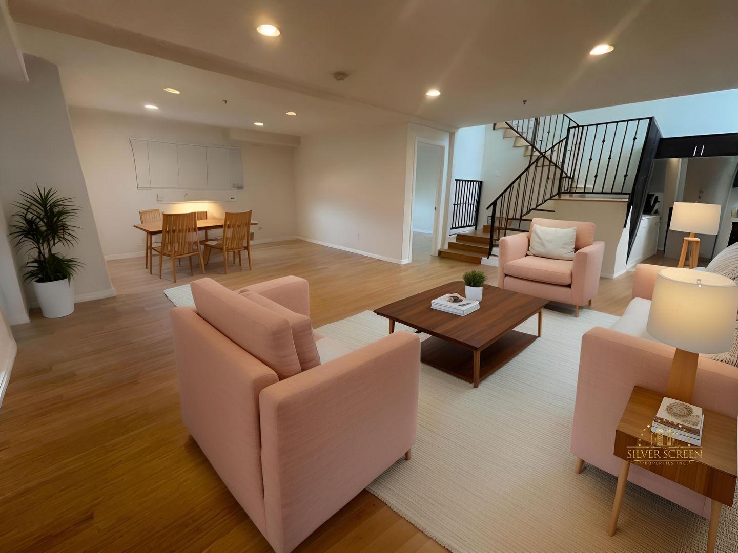 Los Angeles Apartment: 8241 Blackburn Ave.