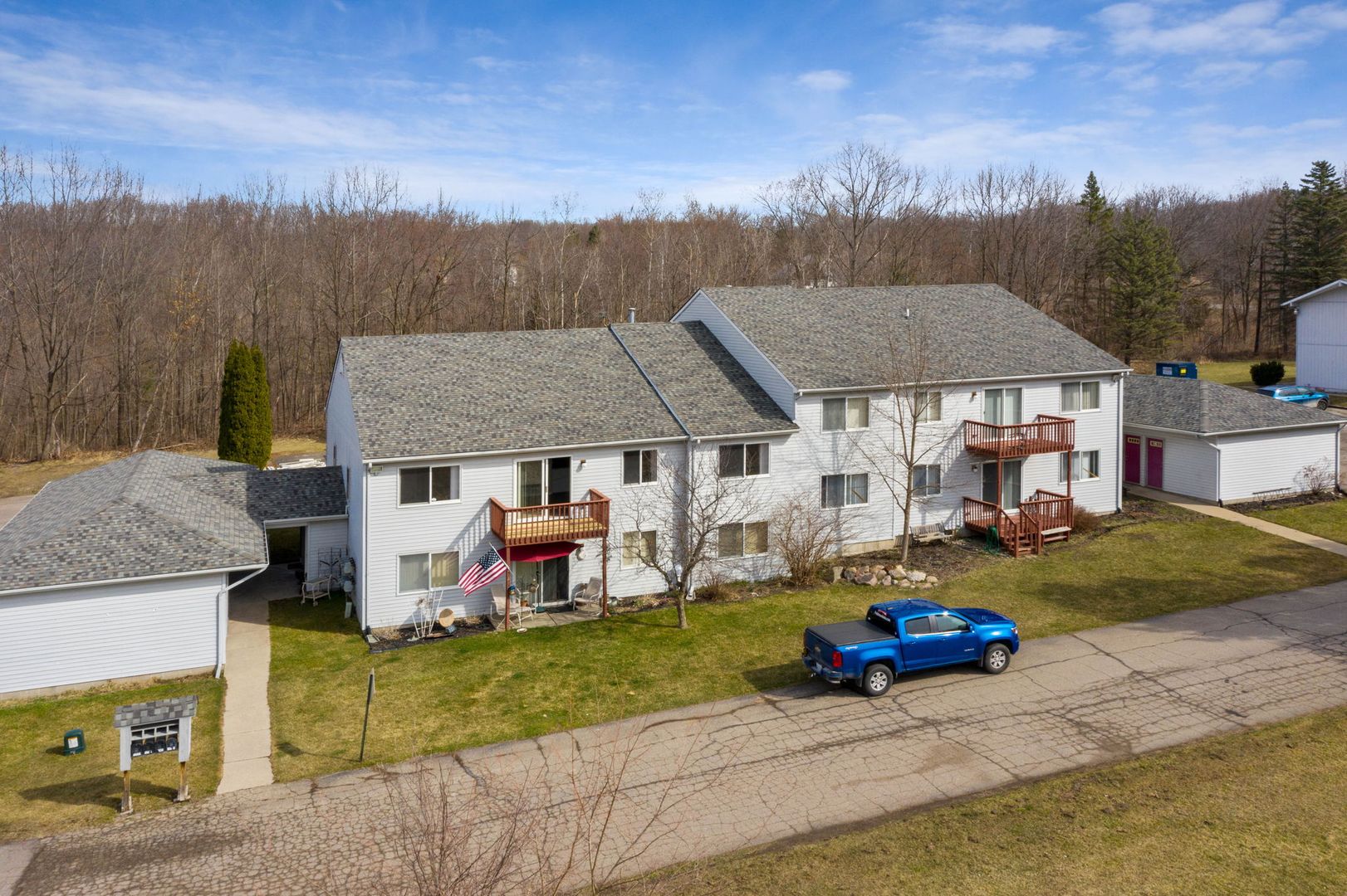 Fenton Apartment: 12911 Fenton Heights Blvd