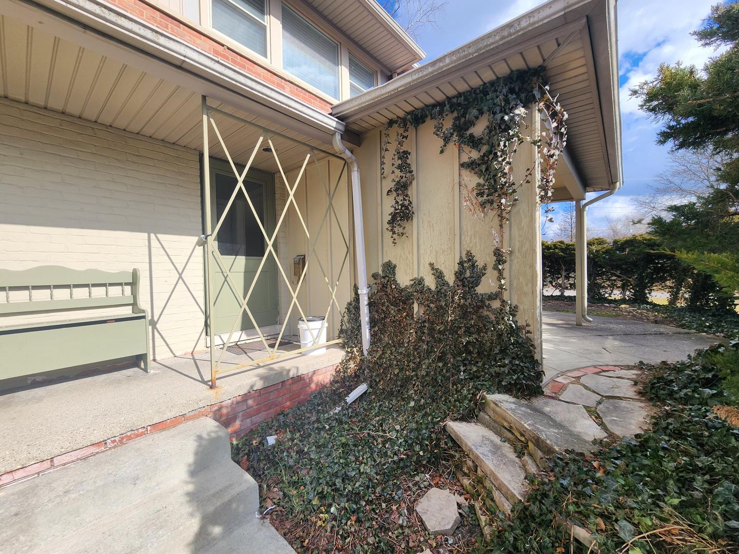 Birmingham Townhome: 1037 Putney