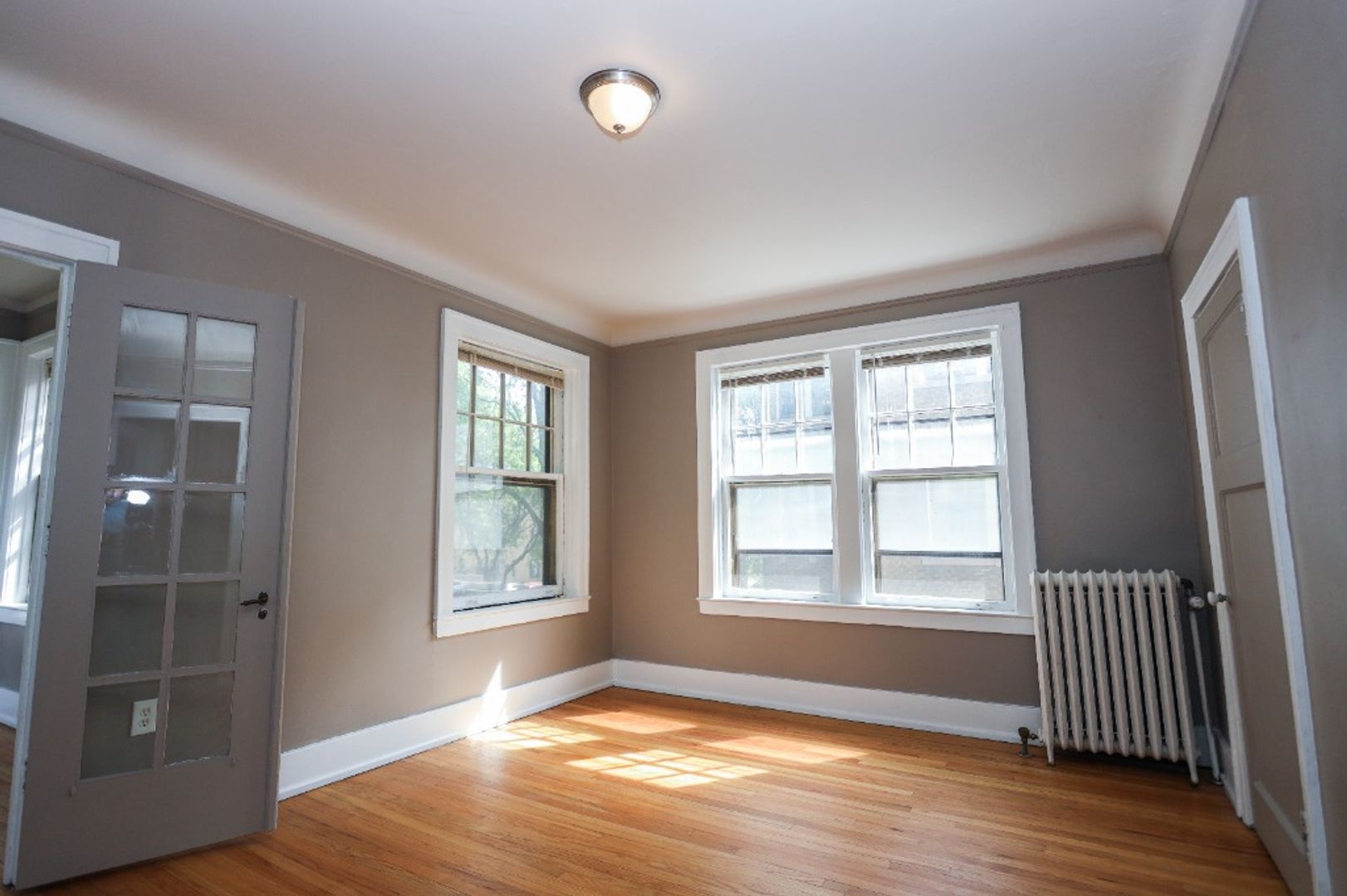 691 Seward 1 of 5