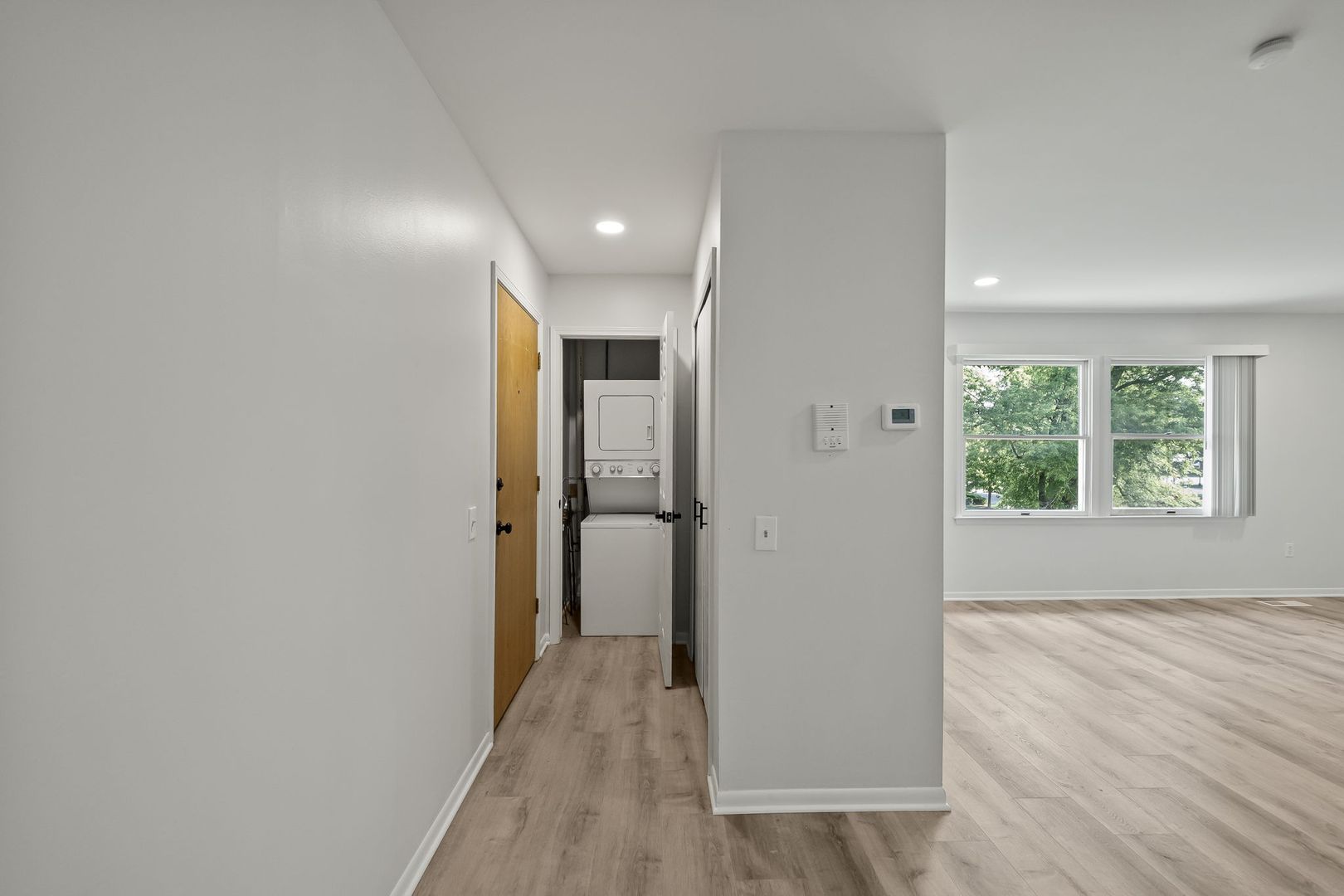 Southfield Apartment: 15929 West Eleven Mile Rd