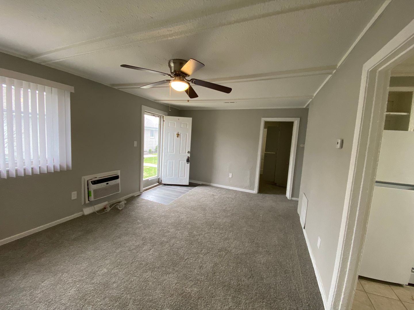 Troy Apartment: 1071 Rochester Rd.