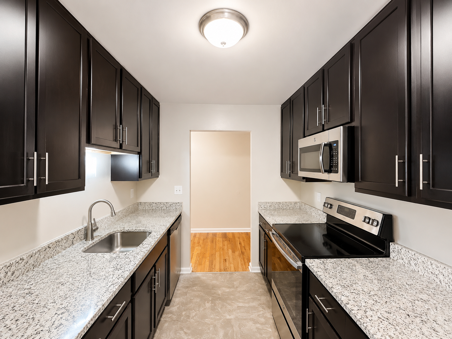 Ferndale Apartment: 455 W Marshall