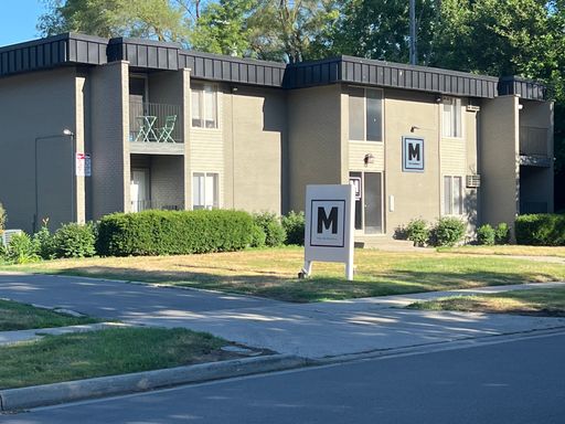 Marshall Place Apartments-One Bedroom Apartment located in the of Ferndale, Patio, Heat Included, Central Ac, Act Fast