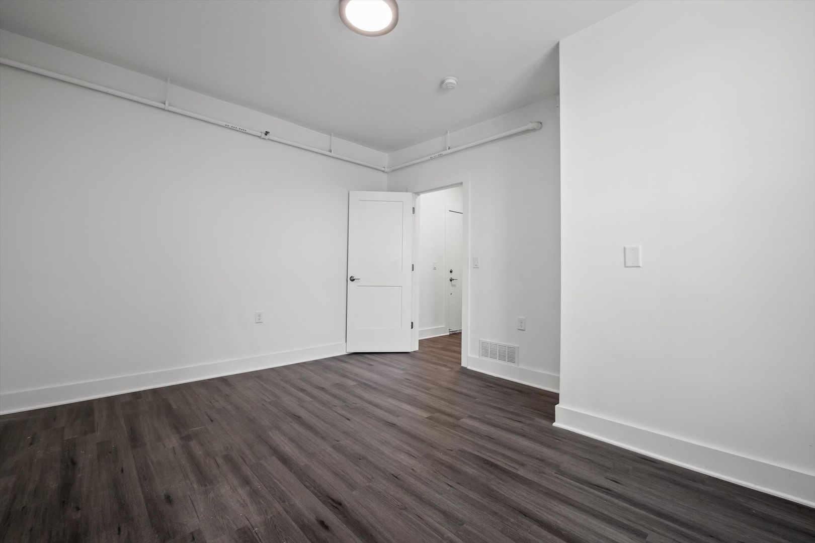 WESTWILL APARTMENTS 37 of 46