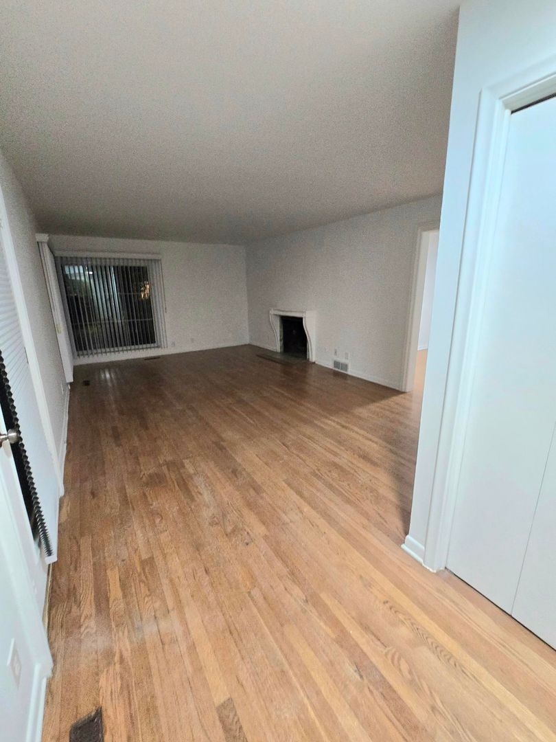 Birmingham Townhome: 1037 Putney