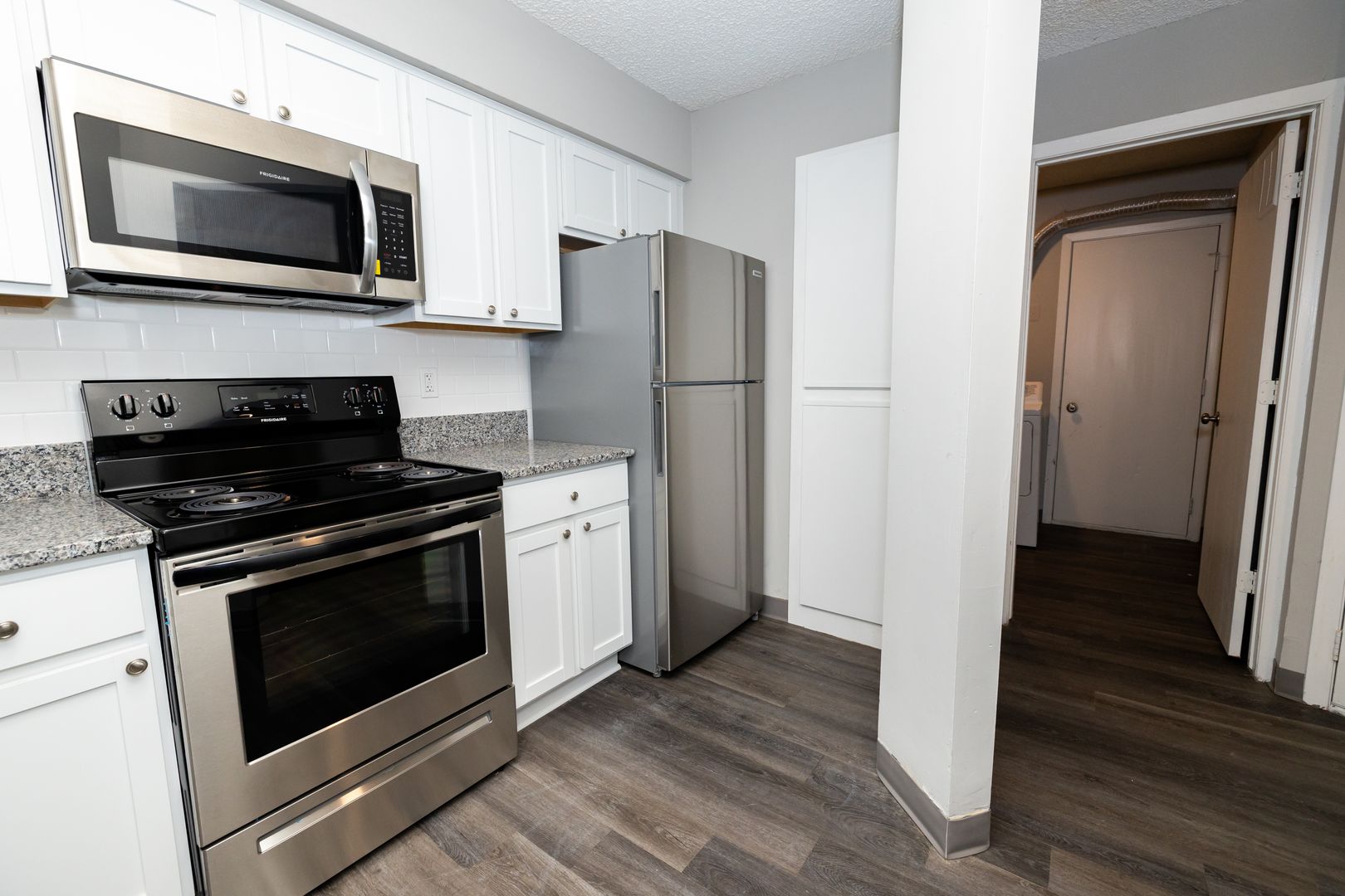 Emerald Apartments 27 of 27