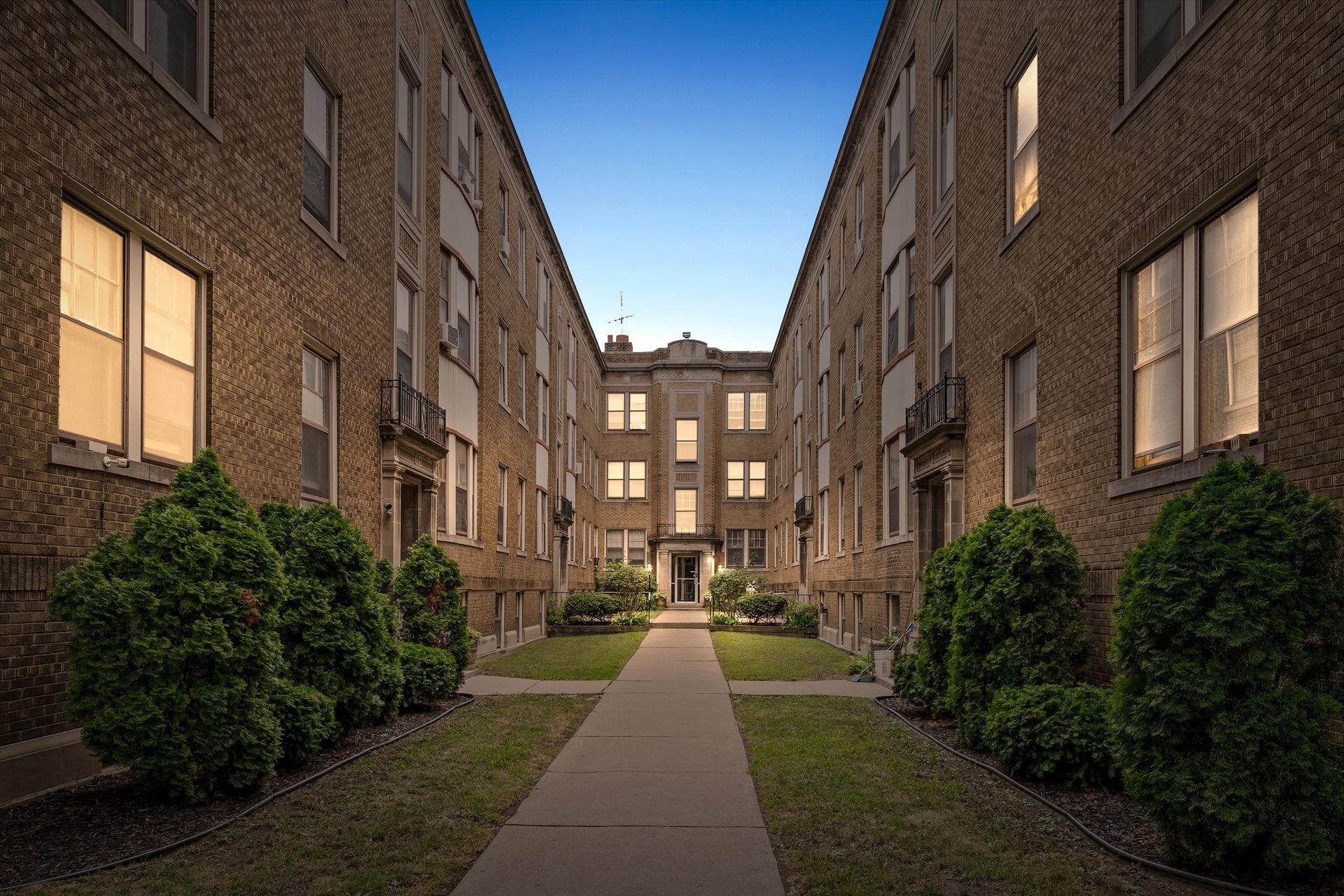 Detroit Apartment: 691 Seward