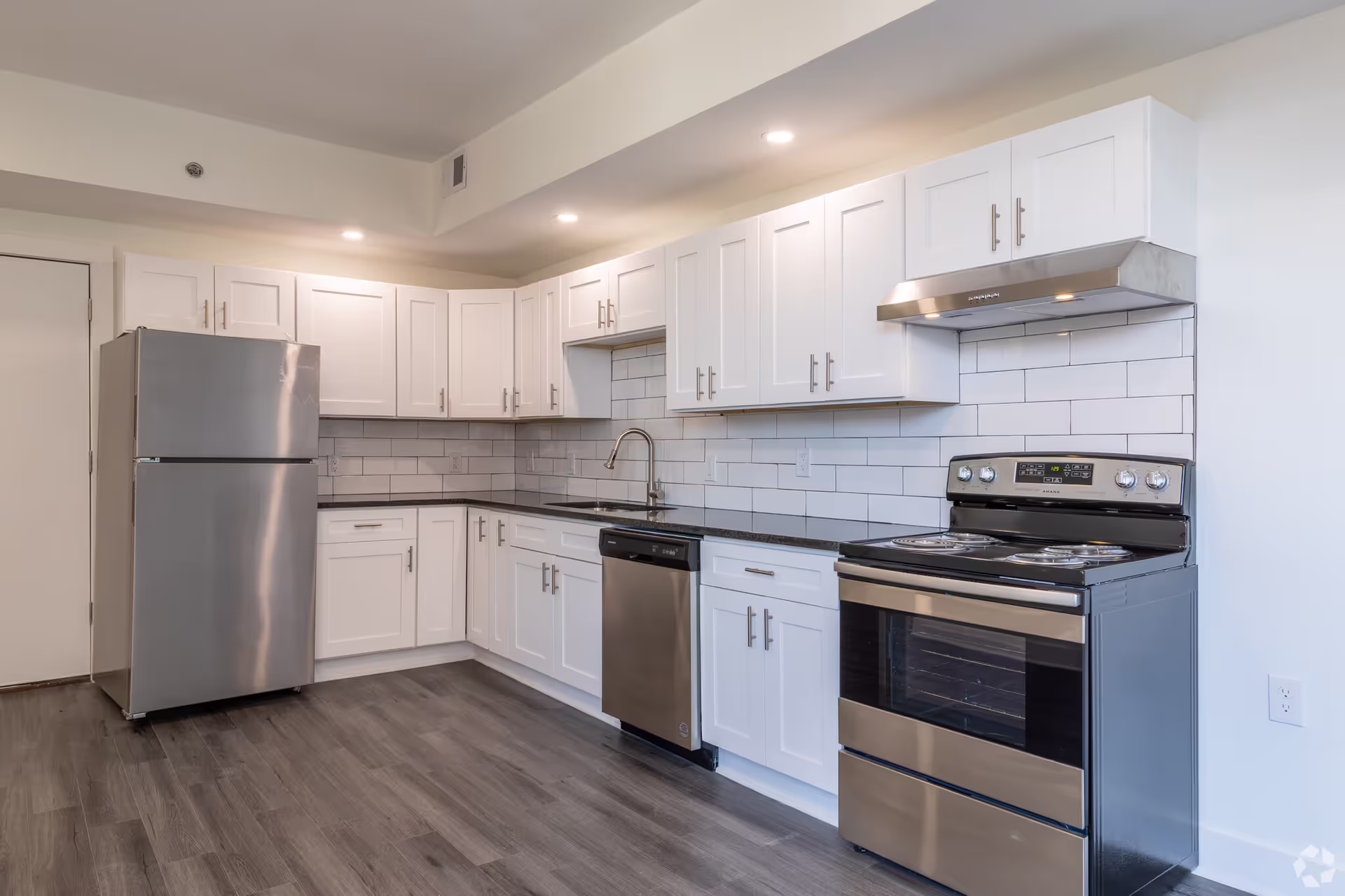 WESTWILL APARTMENTS 7 of 12