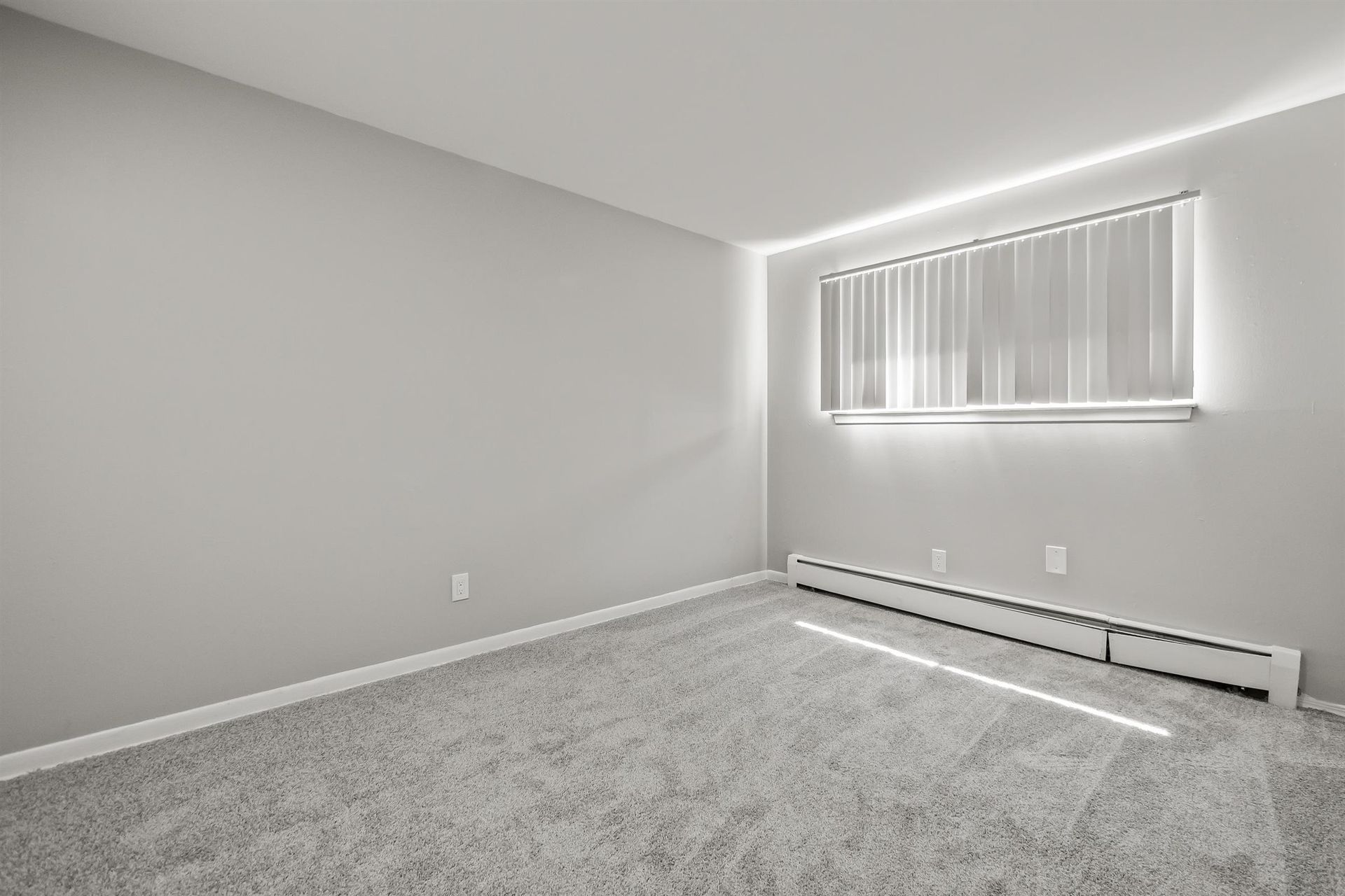 Sterling Hill Apartments (51501 Mound LLC) 6 of 12