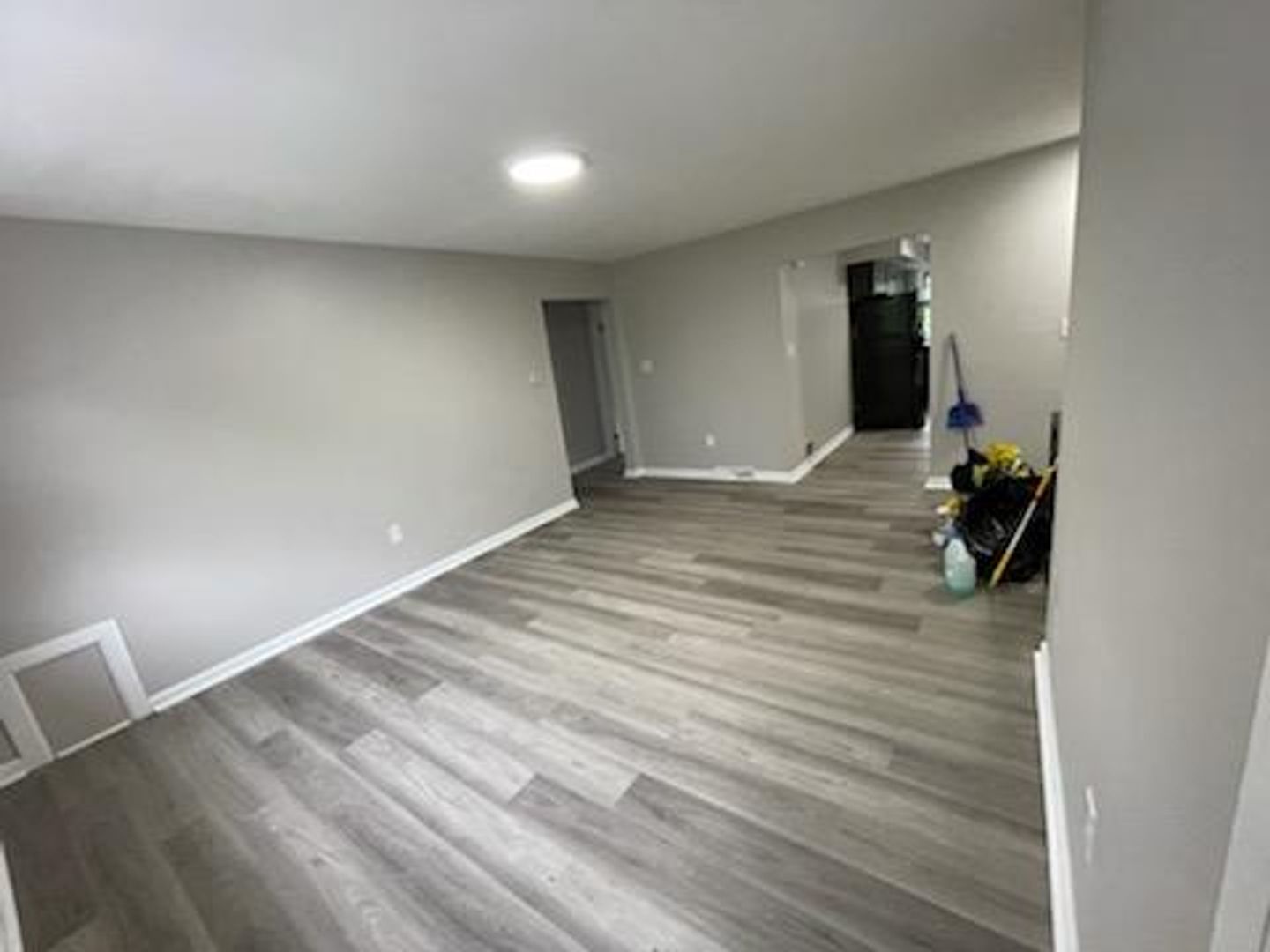 Trenton Apartment: 234 Maple Ave
