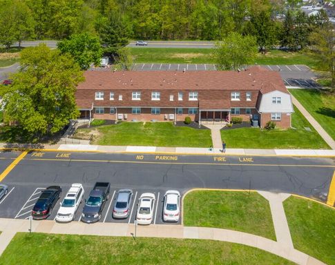 2180 Veterans Hwy, 608
