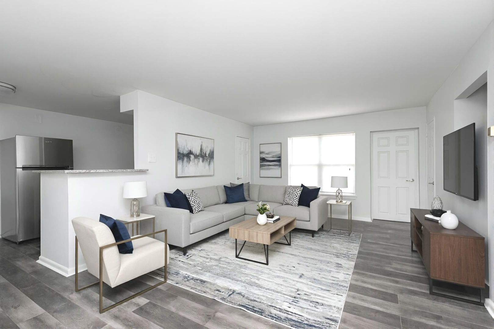 Philadelphia Apartment: 4100 Longshore Ave