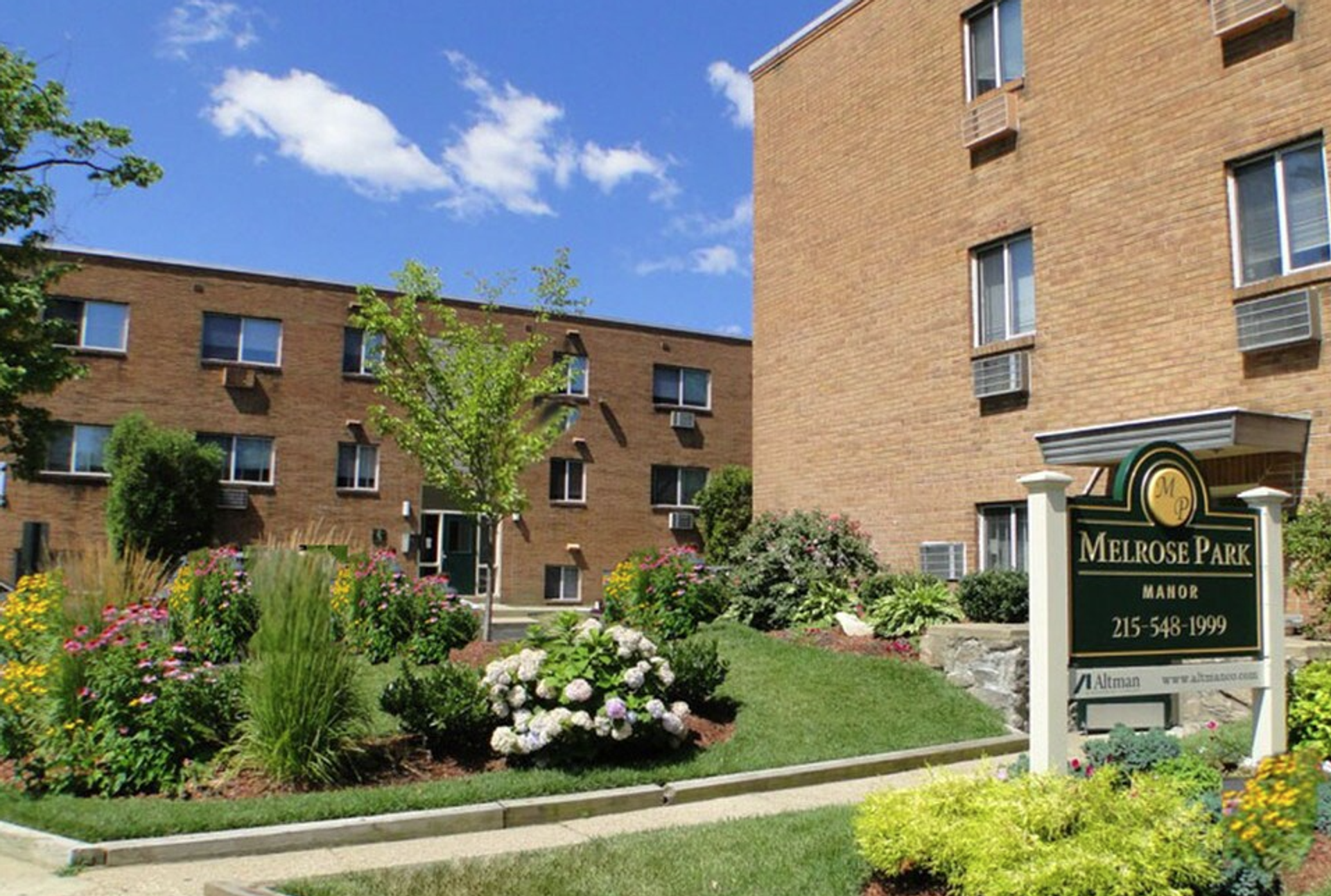 Philadelphia Apartment: 210 W Cheltenham Ave