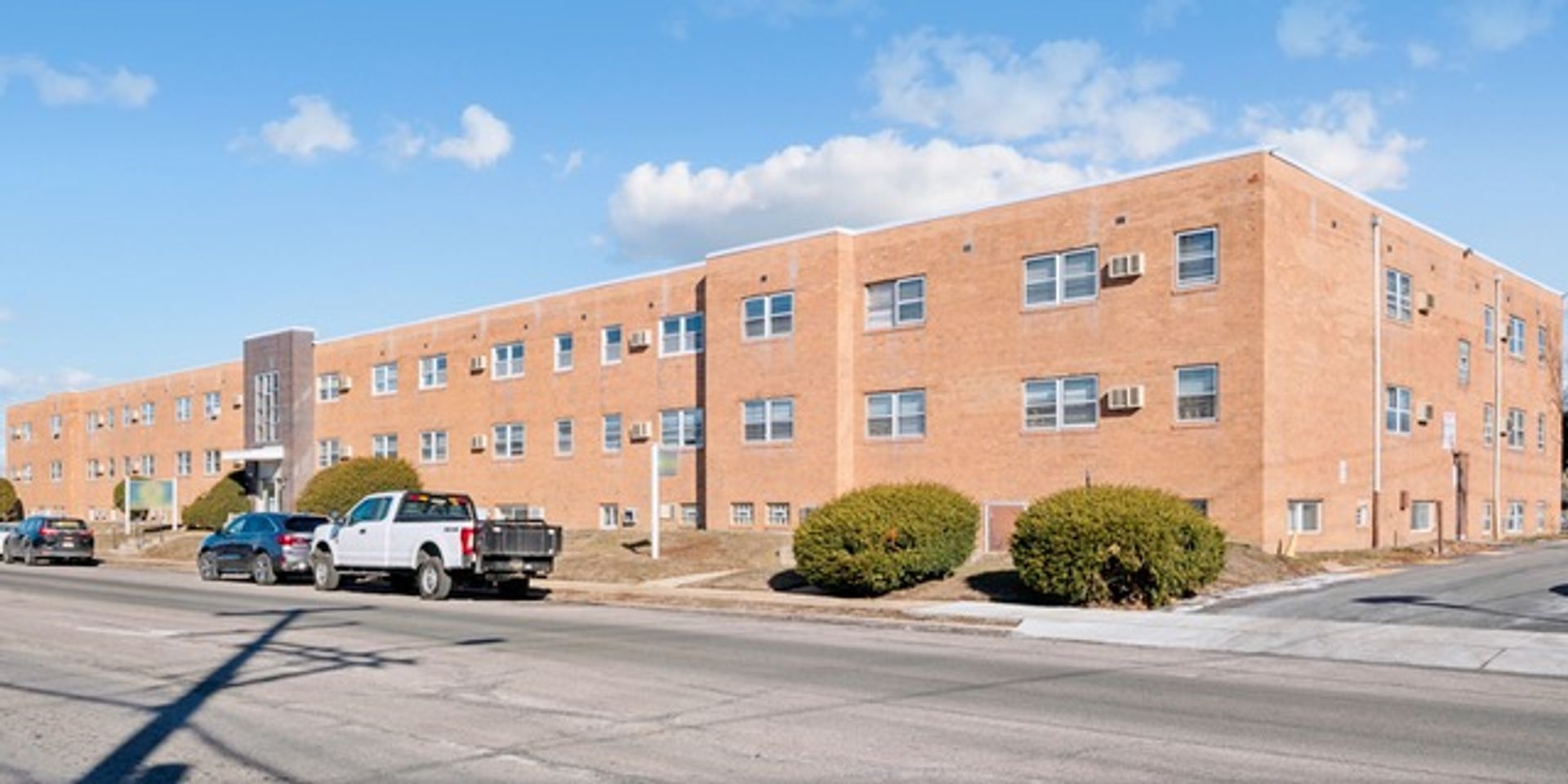 Philadelphia Apartment: 921 Tyson Ave