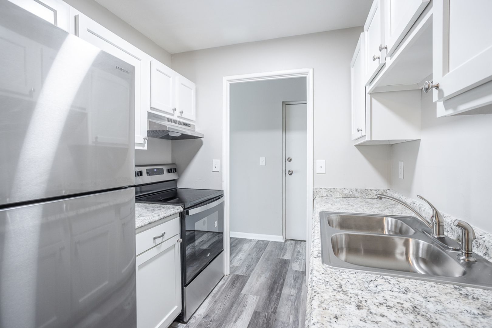 Cincinnati Apartment: 1628 Linden Drive