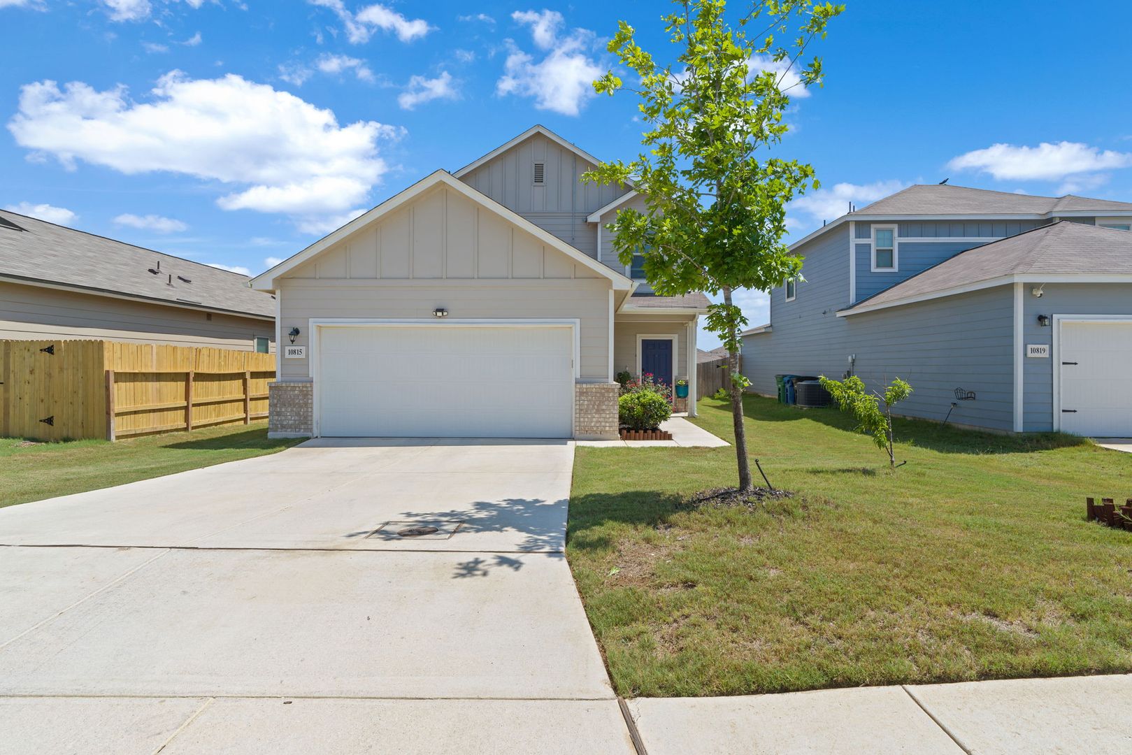 Converse House: 10815 Fox Trot Way