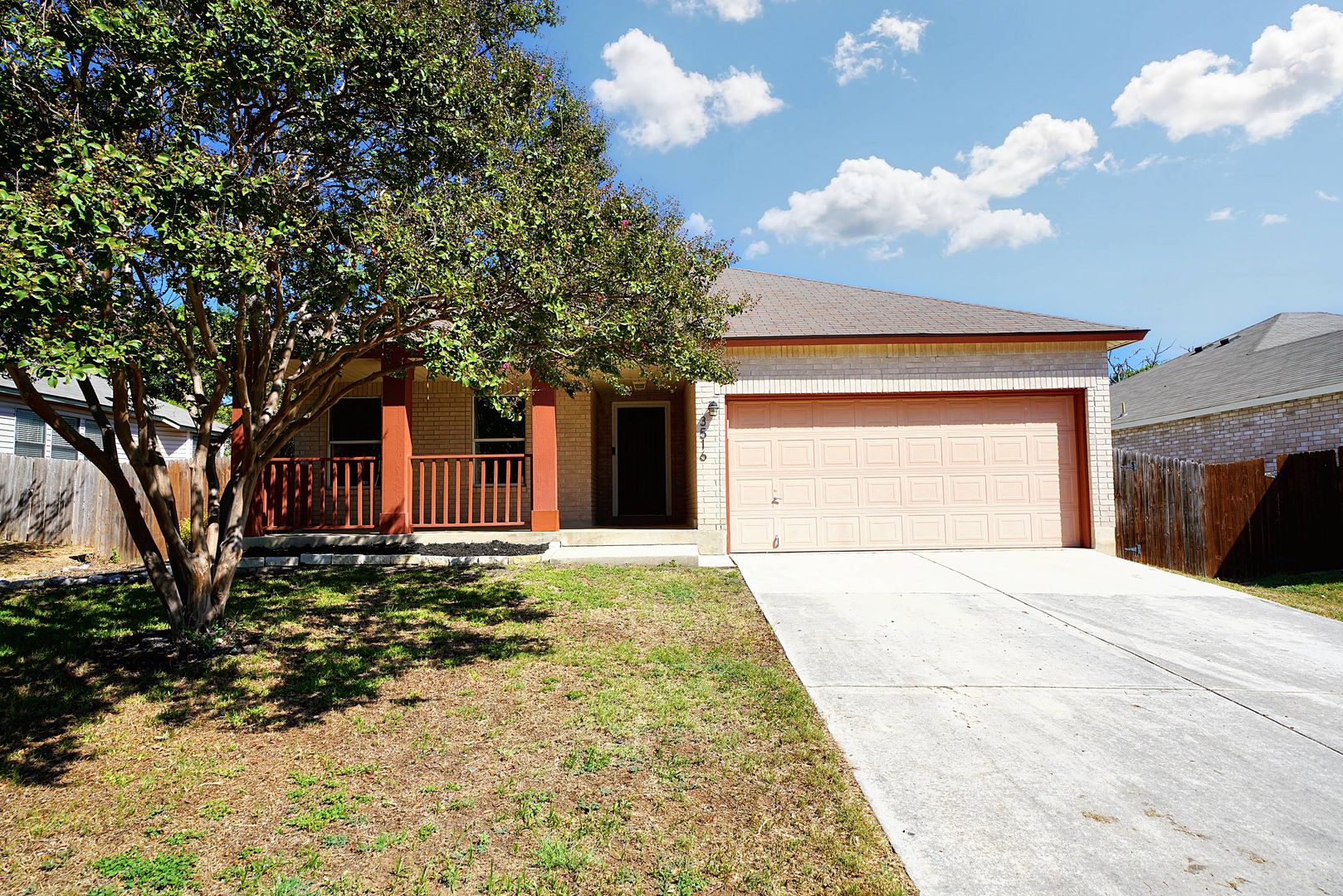 Schertz House: 3516 Davenport