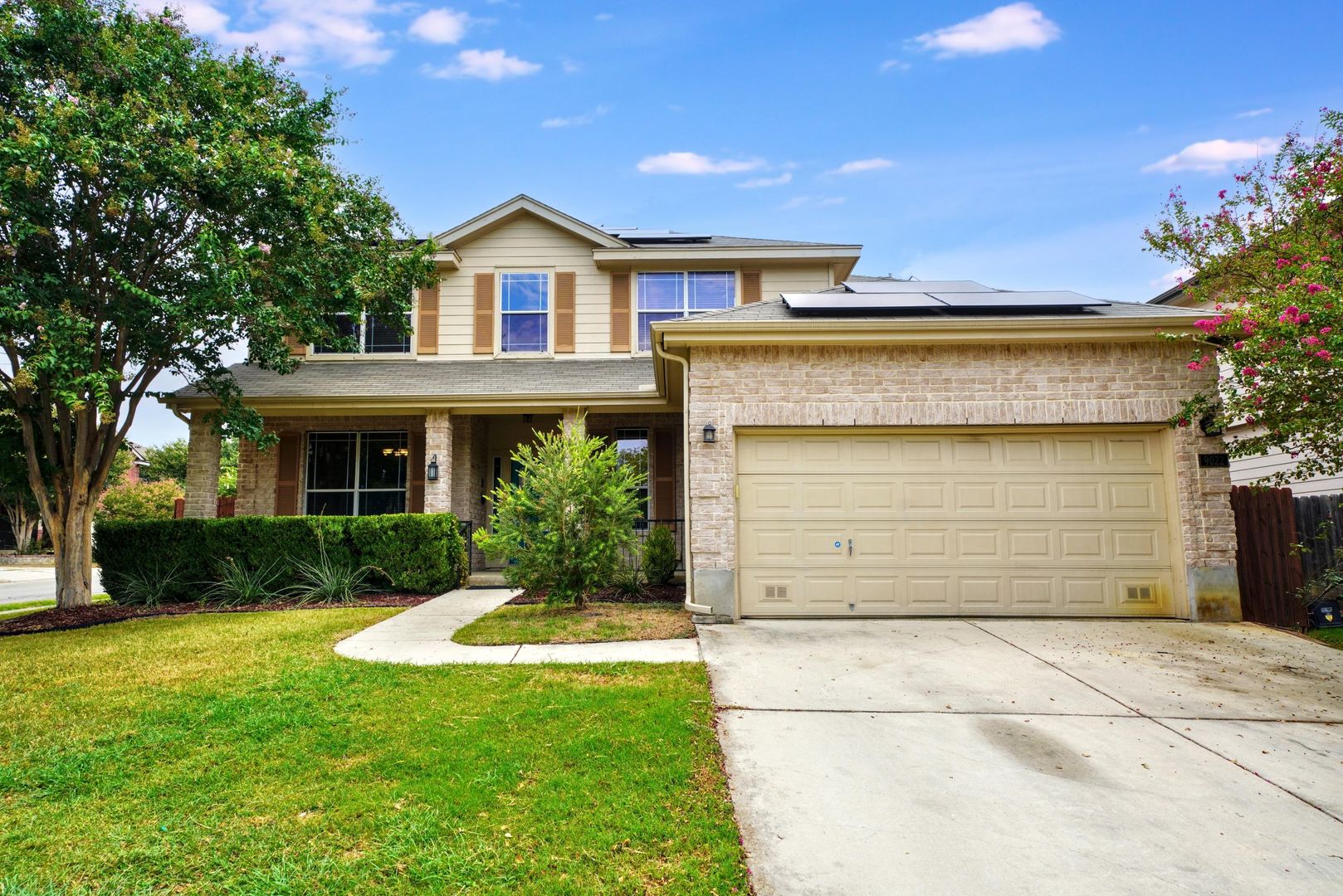 Converse House: 9022 Anderson Bluff