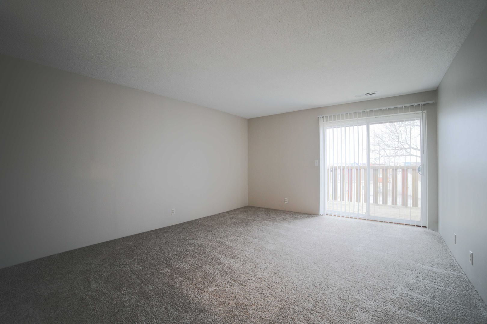 LongLeaf Apartments 1 of 10