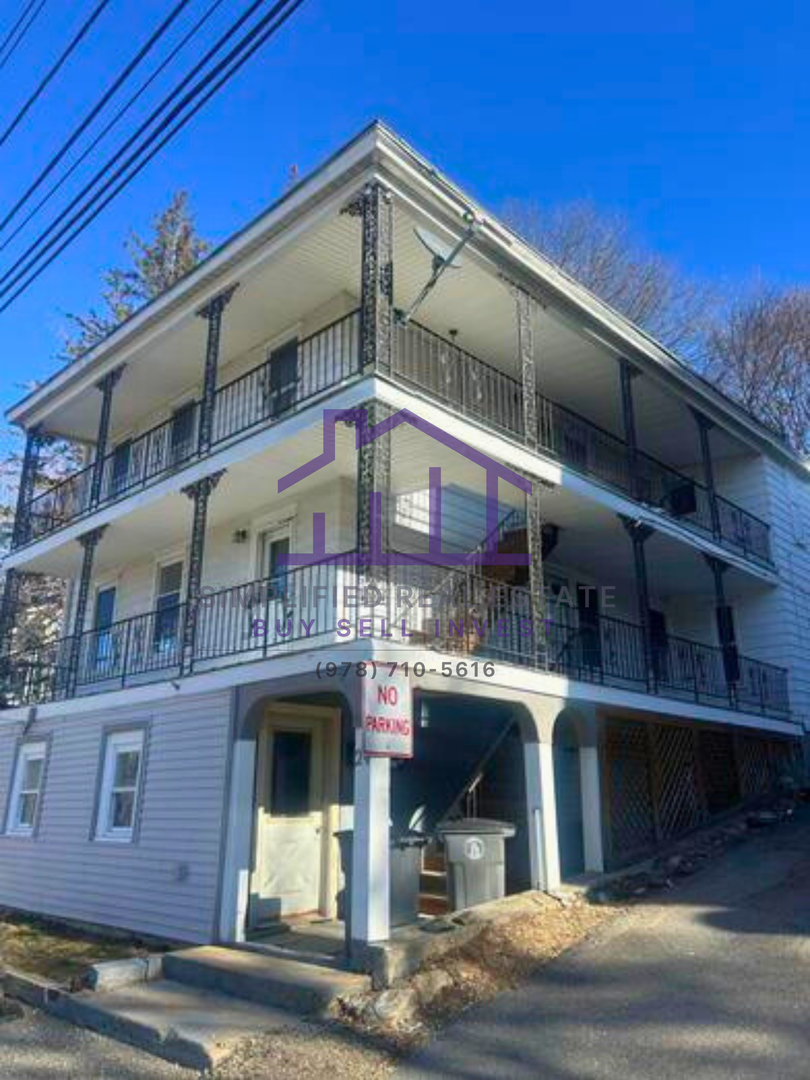 Gardner Apartment: 24 Greenwood Street, Gardner, MA