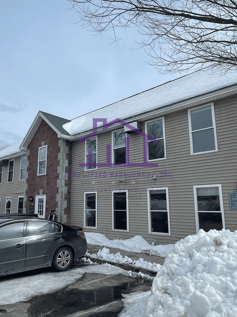 Somersworth Apartment: 260 Main Street   - Unit 4