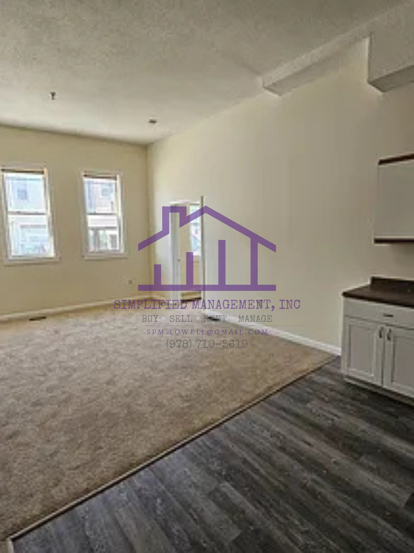 Somersworth Apartment: 62 Green Street - Unit 104