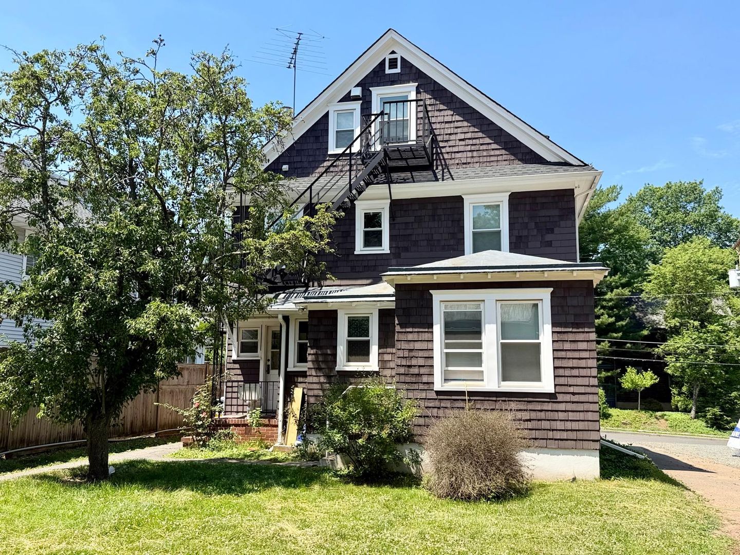 Princeton Apartment: 35 Linden Lane