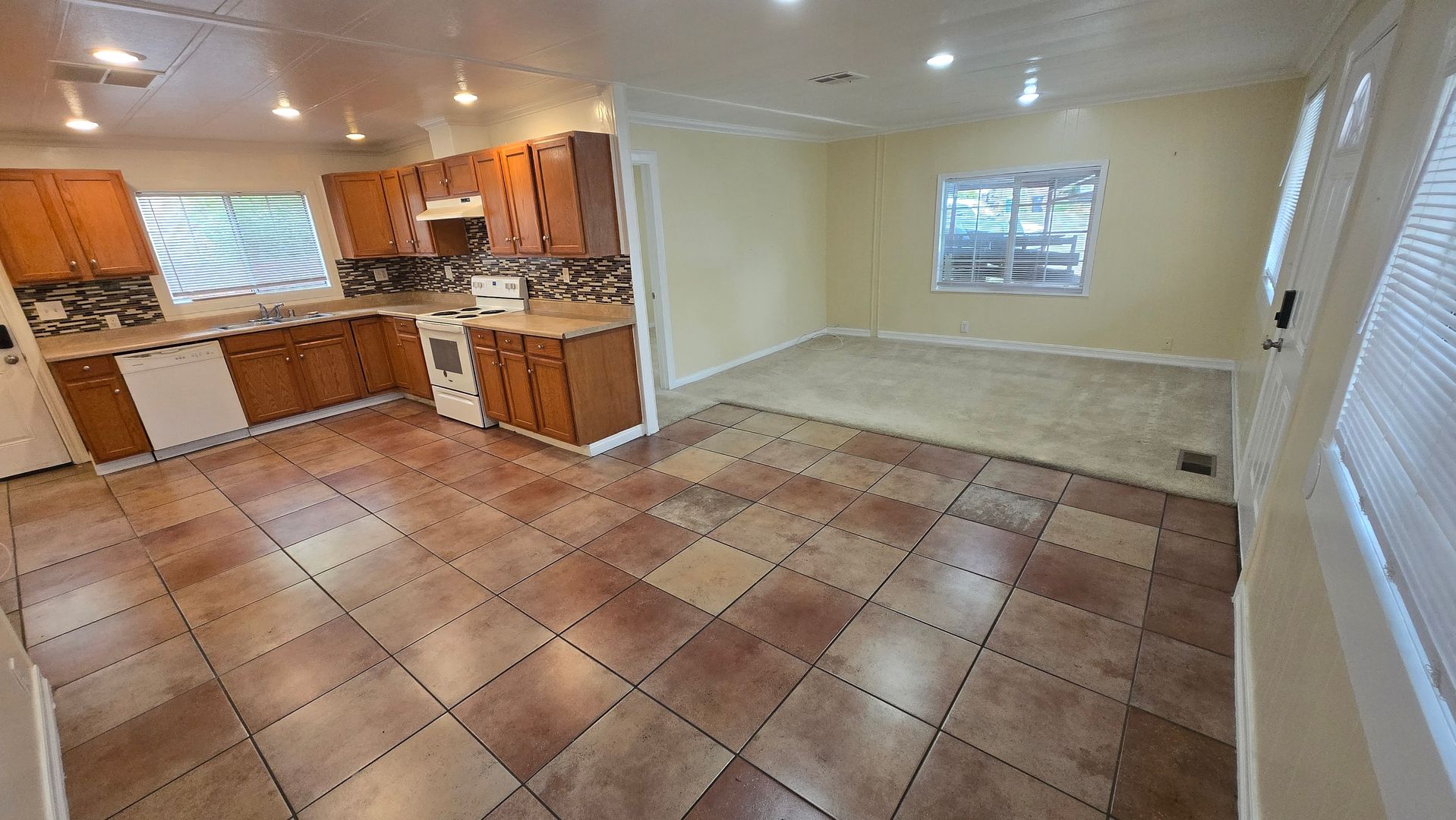 West Hills Apartment: 24425 Woolsey Canyon Road