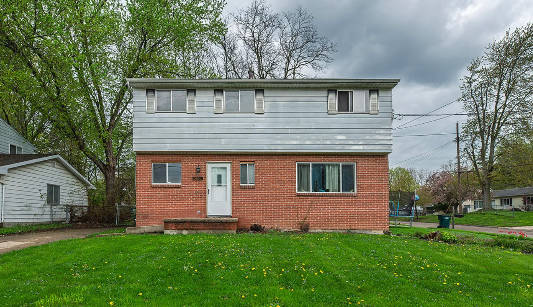 Lansing House: 5702 Orchard Ct.