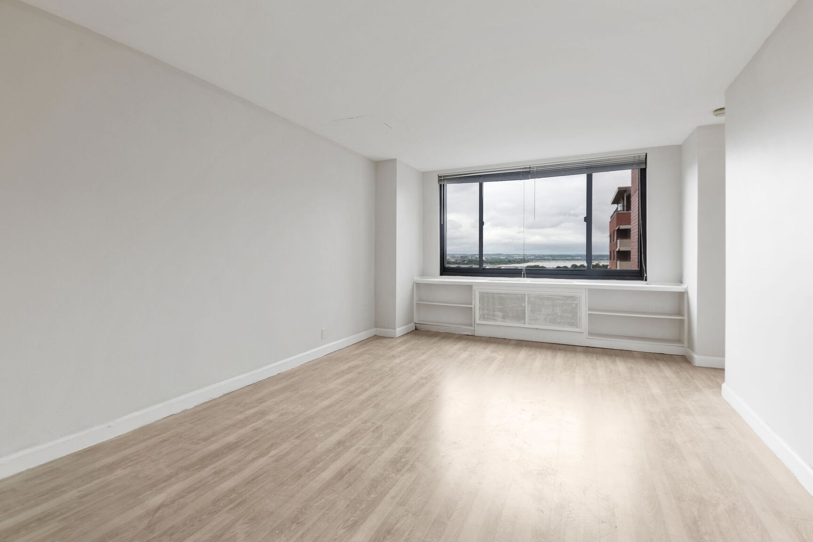 Arlington Condo: 1021 Arlington Blvd Unit 918